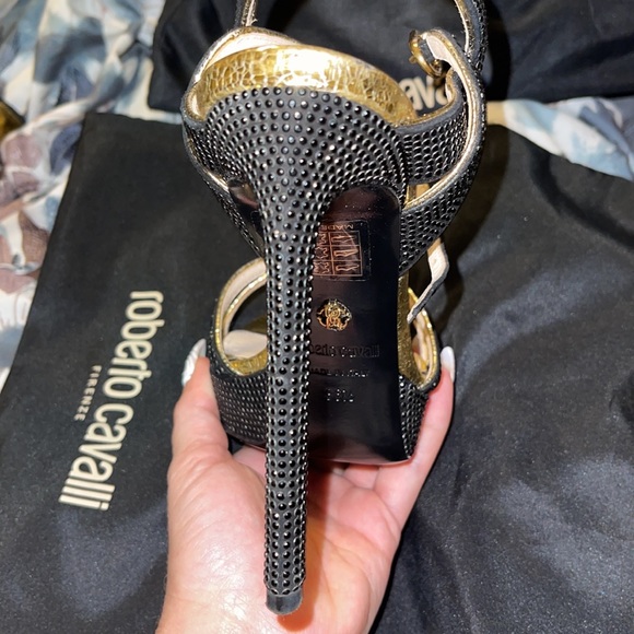 Roberto Cavalli Embellished Sandals - Picture 4 of 12